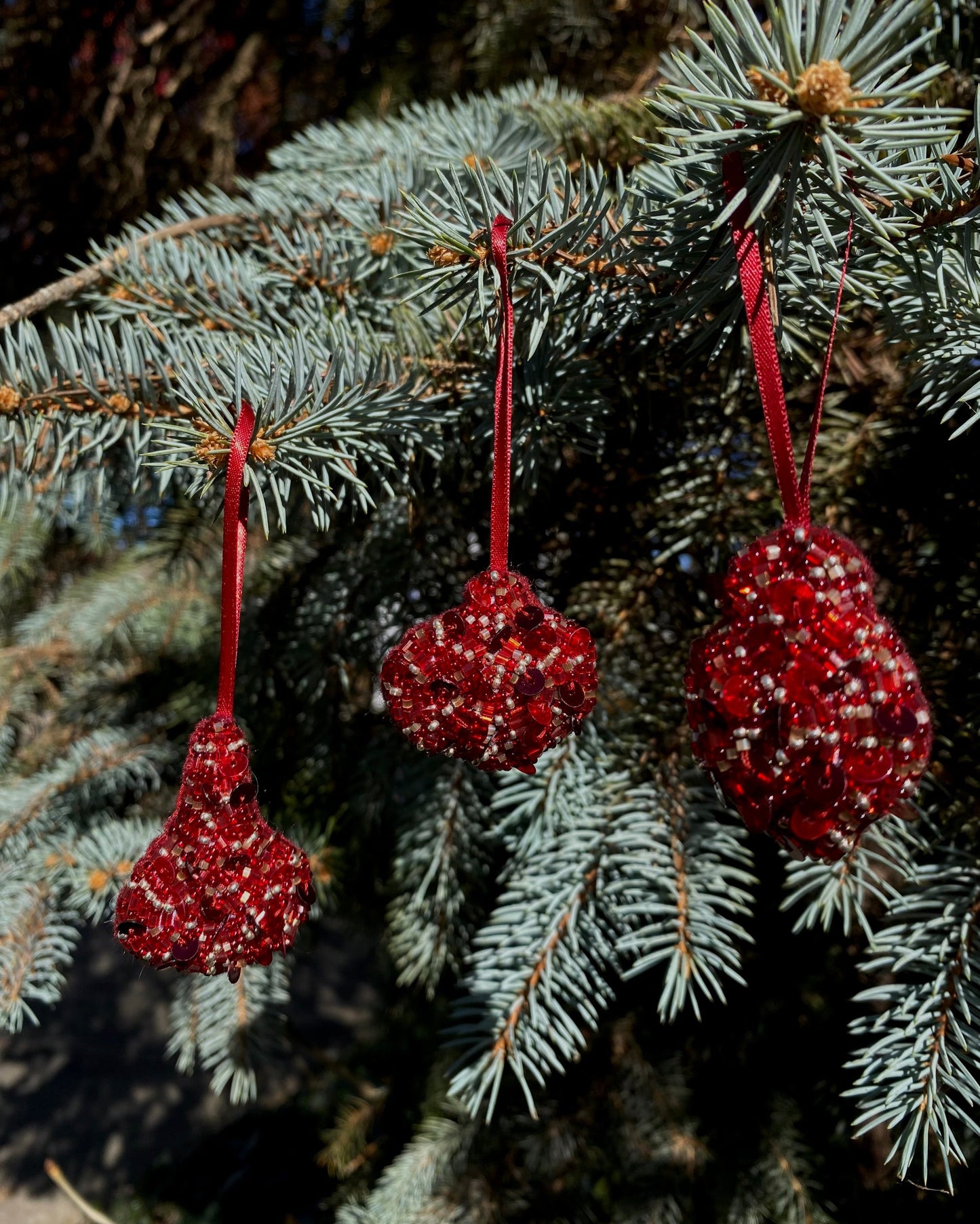 Mini Beaded Ornament Set - Red